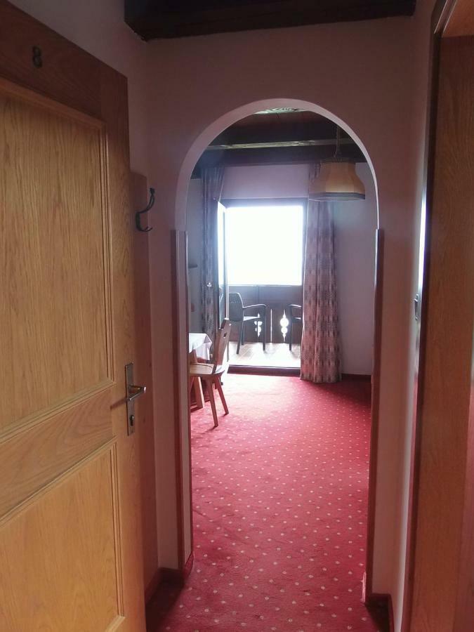 Garni Runggner Traubenhof Hotel แตร์เมโน ภายนอก รูปภาพ