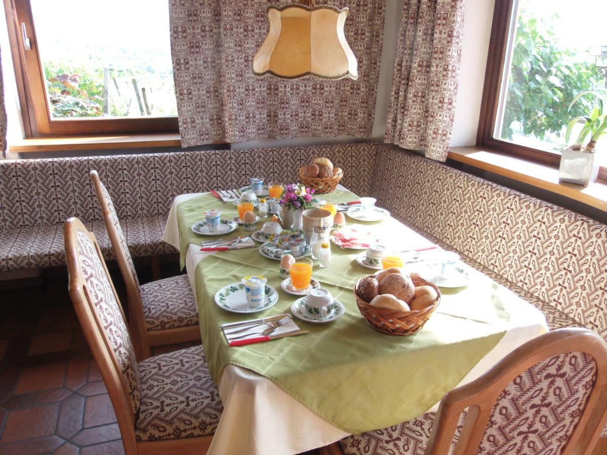 Garni Runggner Traubenhof Hotel แตร์เมโน ภายนอก รูปภาพ