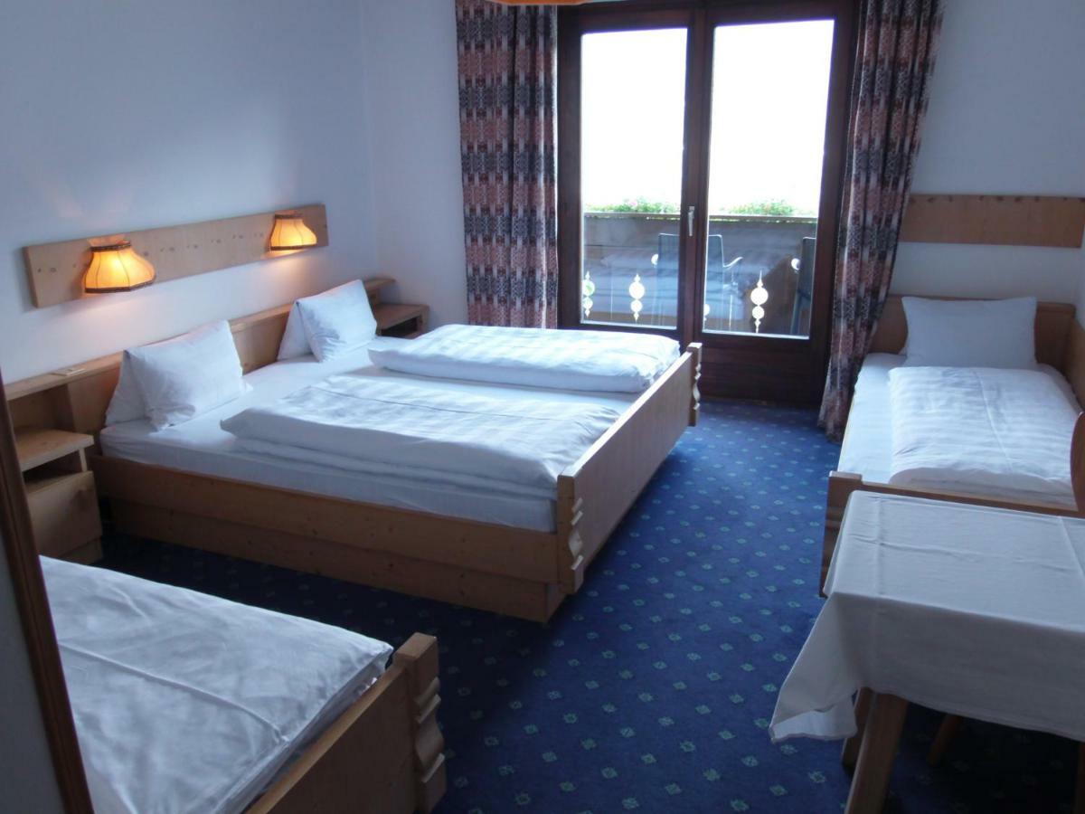 Garni Runggner Traubenhof Hotel แตร์เมโน ภายนอก รูปภาพ